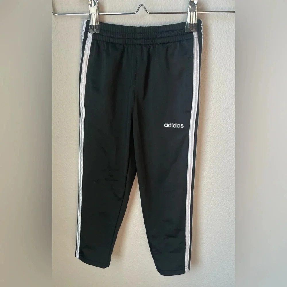 Adidas kids black and white Joggers pants. Size 4T. 100% polyester. - Picture 8 of 9